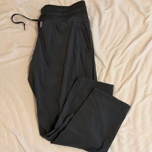 Freefly - women’s breeze cropped pant in graphite size large